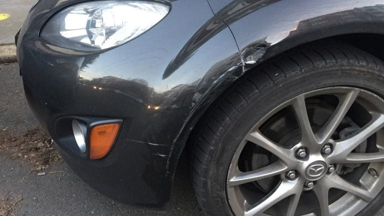 How a Dashcam helps if your car gets hit while parked